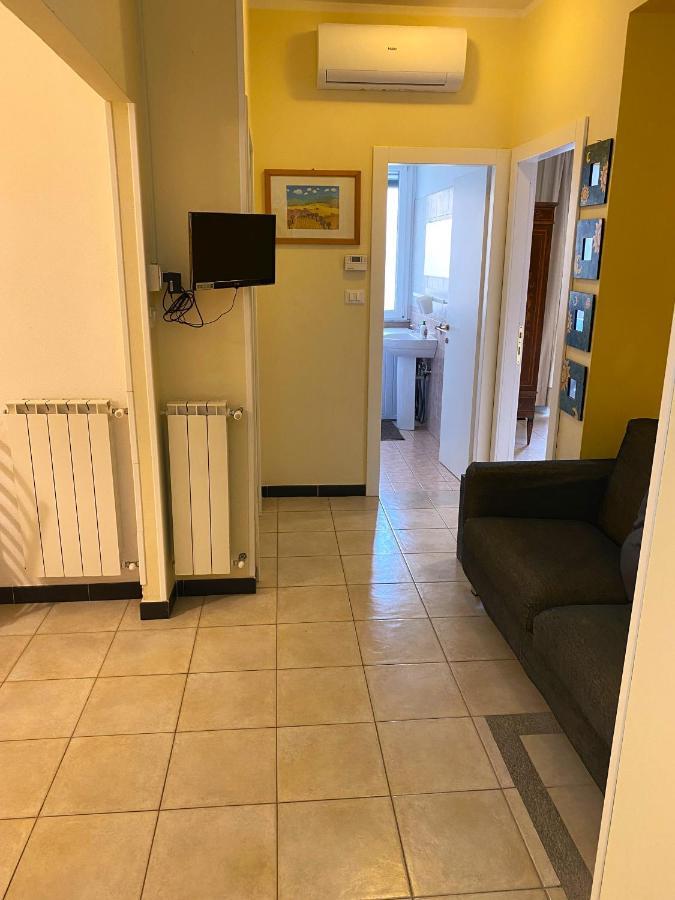 Ludovica Trilocale Centrale Con Posto Auto Sestri Levante Bagian luar foto